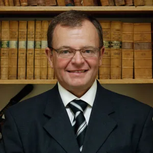 Angus Warren